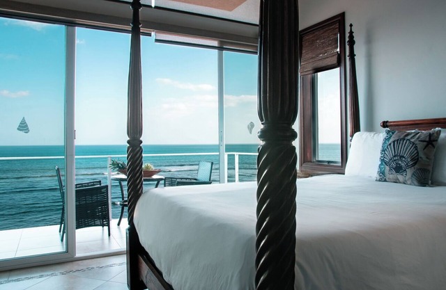 Escape to Paradise Beachfront Suites Panama's Premier Boutique Hotel Pearl Suite