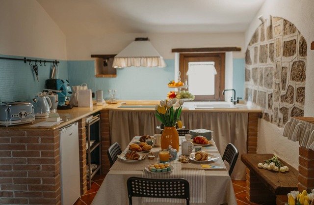 Esmeralda Bed and Breakfast