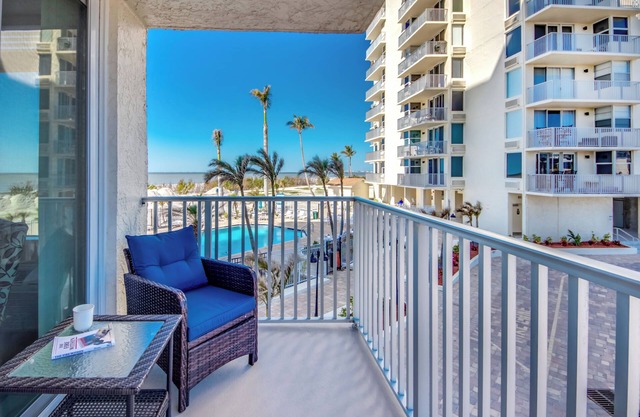 Estero Beach & Tennis Club #106b - Dog Friendly Beachfront Condo!