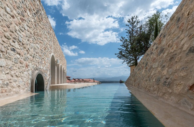 Euphoria Retreat - A Holistic Wellbeing Destination Spa