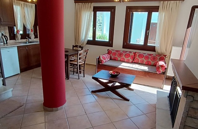 Evinos Village Resort Anthi