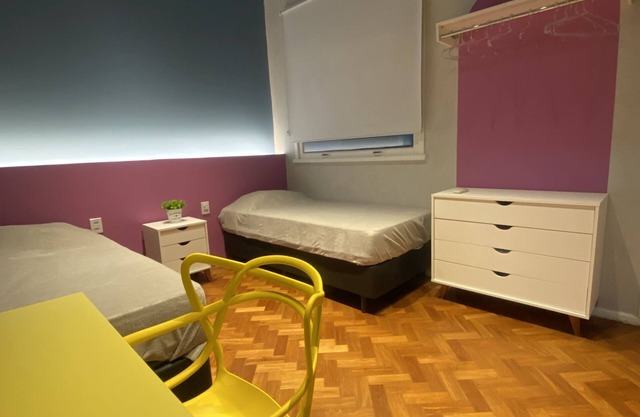 Excelente Quarto e Sala Reformado Localizado em Bairro Privilegiado da Zona sul