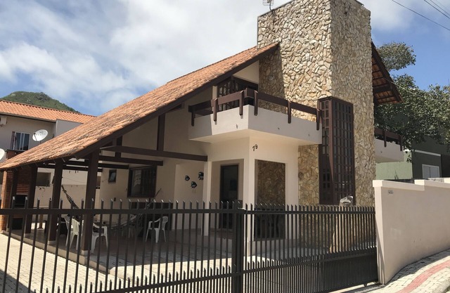 Excellent house in Canto Grande with 4 bedrooms (2 suites)