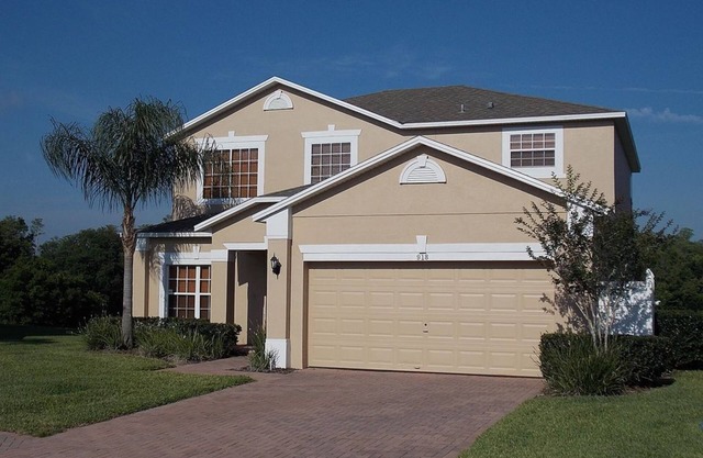 Executive Villa with no rear neighbours and clear conservation views.