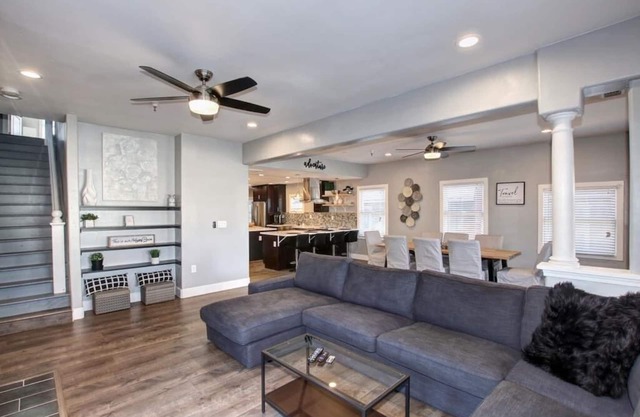 Extravagant Victorian Near UC Davis Medical Center
