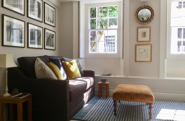 Fabulous Apartment in Historic House in St Aubin