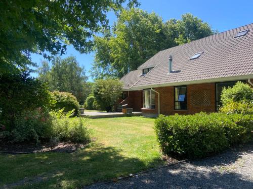 Fairhall Guest Lodge