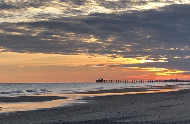 Fall Escape Awaits-CherryGrove Waterfront Guesthouse-Pet Friendly, Walk To Beach
