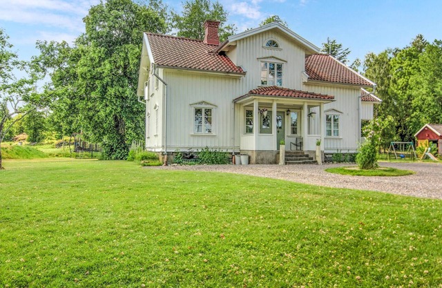 Family friendly and spacious cottage surrounded by meadows, fields and forests.