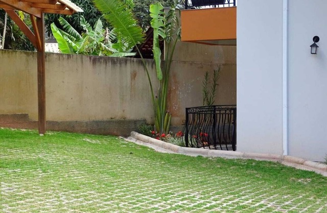 Family friendly, close to the beach.