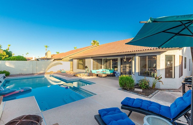 Family Oasis, Pvt Pool, Bar, Work Desk, Games, Near Dining, Fun & Salt River