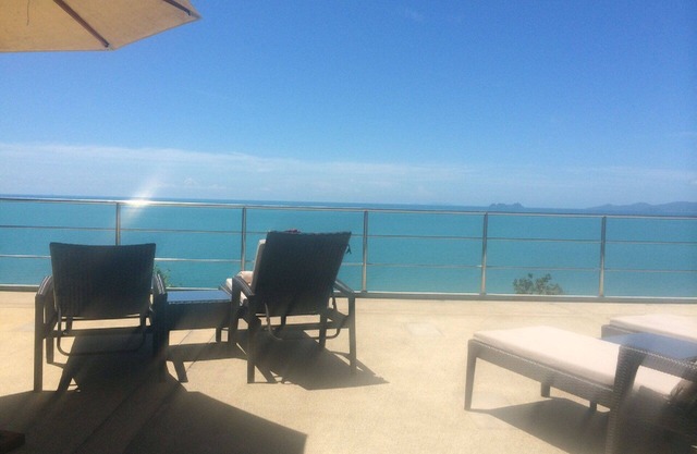 Fantastic villa by the sea