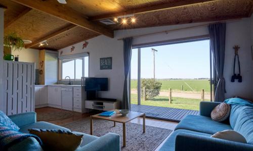 Far View - Pets, Linen, Wi-Fi, Netflix, Caravan