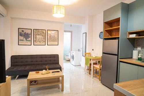 Feel Greek Hospitality #Θ022