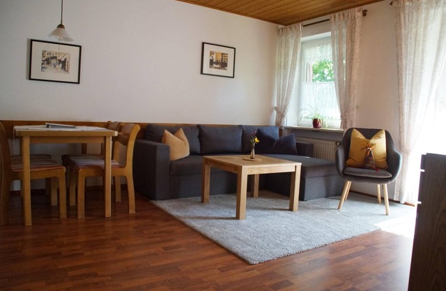 Ferienwohnung im Erdgeschoss (60qm) mit zwei seperaten Schlafzimmern