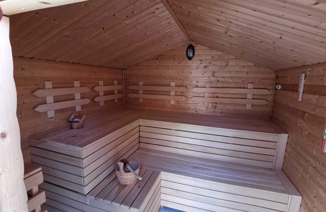 Fewo Moonlight, W-lan, Pool, Sauna, Fitnessraum, Hund Willkommen