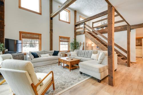 Fish, Hike and Ski Spacious Family Escape in Eden