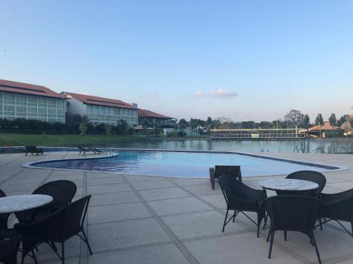 Flat 301 Condominio Villa Hipica - Gravatá, PE