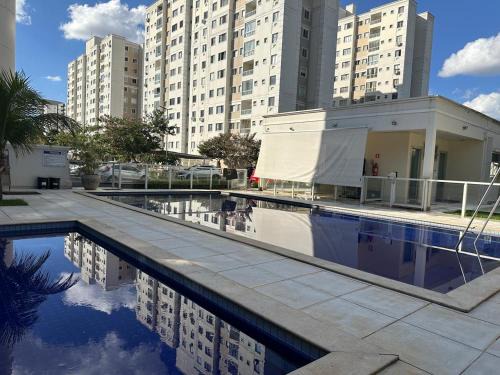 Flats Praia Uberlandia - Apt próximo ao Praia Clube - Area de lazer com Portaria 24 horas, piscina, academia, brinquedoteca, churrasqueira e áreas verdes para caminhadas