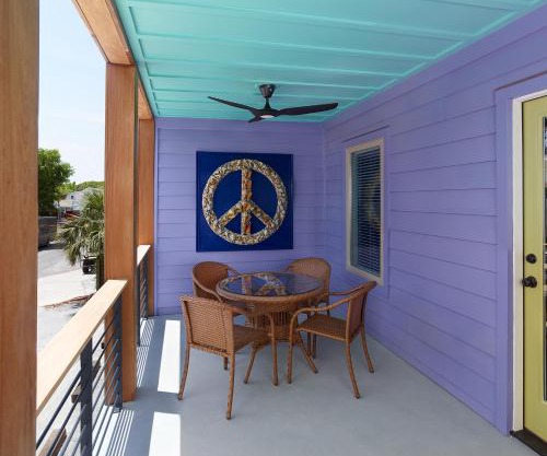 Folly Vacation Great Location, Super Cute & Spacious Apt B