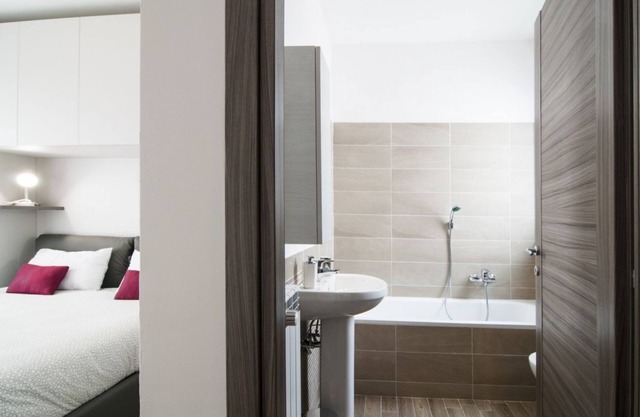 Fonte Laurentina Gray Apartment x3 NEW!