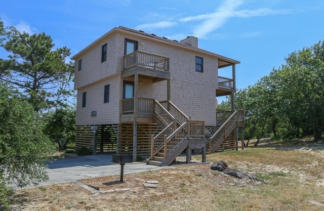 Four Sandy Paws - Charming, home away from home, for you and you four-legged friend!