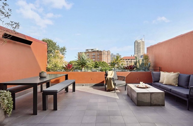 Fox on Macleay is a Two Bedroom Apartment