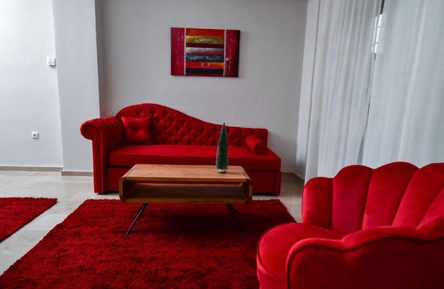 Friendly Flat 1