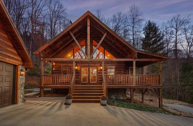 Fully Stocked Cabin Retreat w/Game Room & Pond!