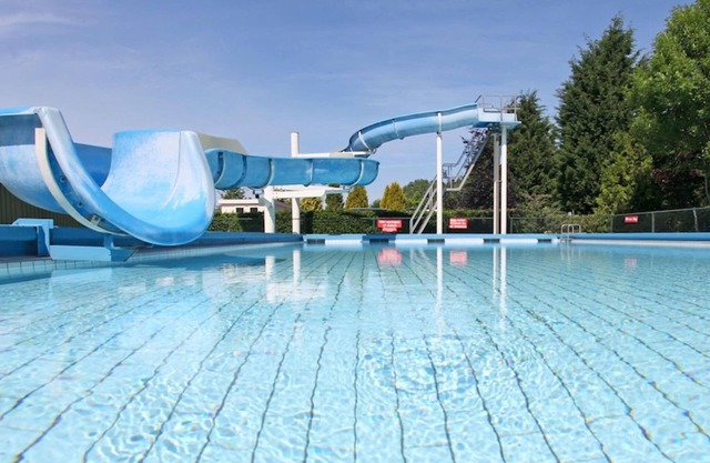 Furnished Chalet with dishwasher, near Almelo