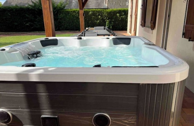 Gîte La Bourrelière Avec Spa & Clim Proche Beauval