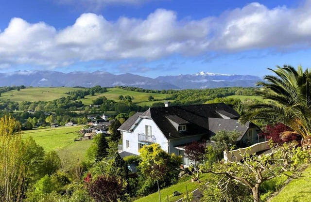 Gîte Le Cocoon de la Maison Bleue D'estialescq