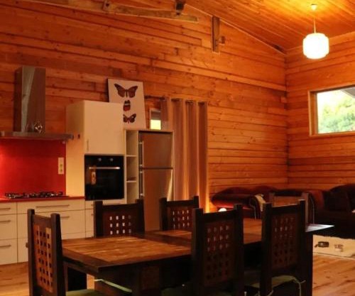 Gîte spacieux avec accès SPA privatif et piscine de 2 à 10 voyageurs