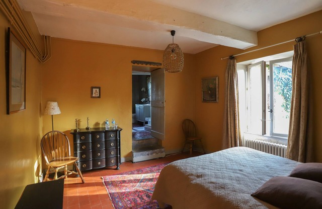 Gîte-Traditional-Ensuite
