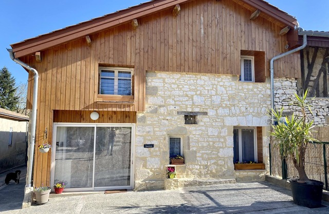 Gîte with Spa in Lamothe d'Alès