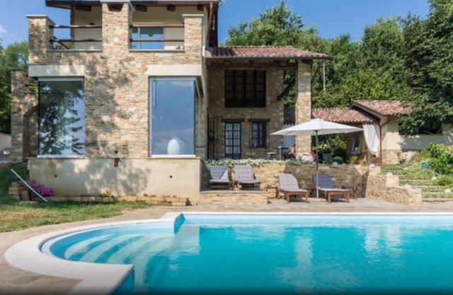 Gaia villa with pool in the heart of Langhe CIR00402900029