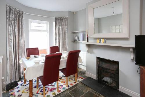 Gateway Abode Near City Centre W Street Parking
