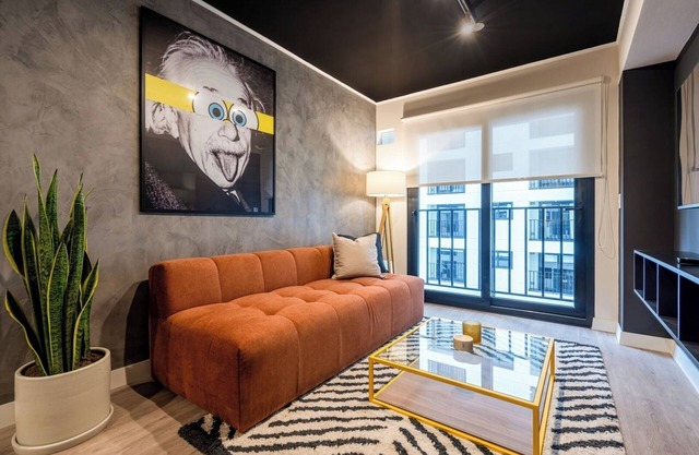 geko| Madness 1BR, cool apt + pool in Barranco