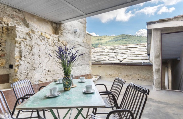 Geranio & Rosetta (TOP132) by Interhome