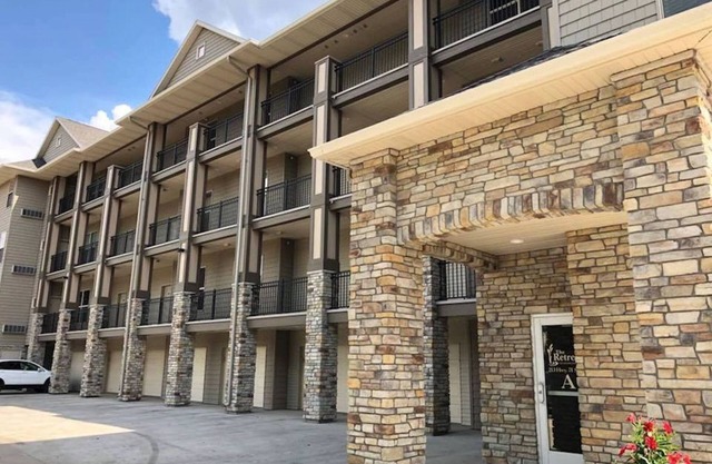 Getaway Ready Okoboji Condo steps away from Arnolds Park and Lake Okoboji!