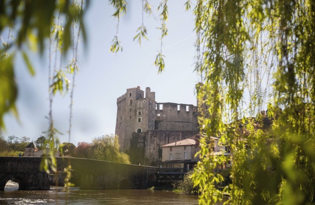 Gîte at the foot of the Château de Clisson