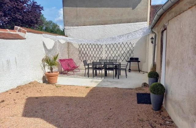 Gite Broût-Vernet, 2 bedrooms, 4 persons