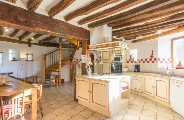 Gite Cernay-la-Ville, 4 bedrooms, 8 persons