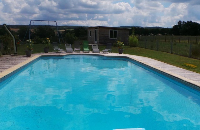 Gite Creuzier-le-Neuf, 3 bedrooms, 6 persons