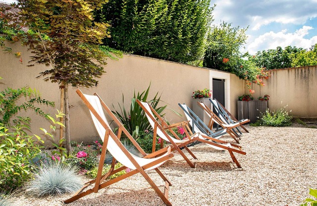 Gite Déols, 5 bedrooms, 14 persons