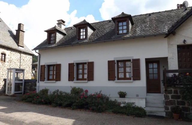 Gite Fontanges, 3 bedrooms, 6 persons