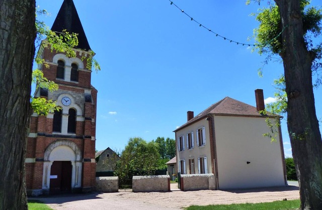 Gite Fourilles, 4 bedrooms, 10 persons