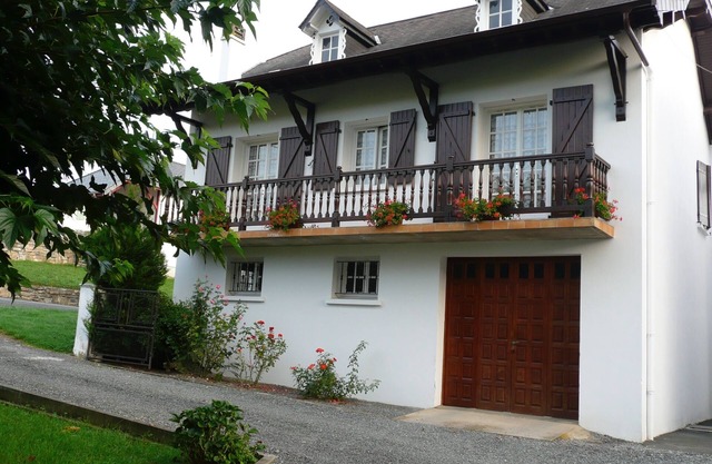 Gîte in the Basque Country, near the mountains at Ordiarp