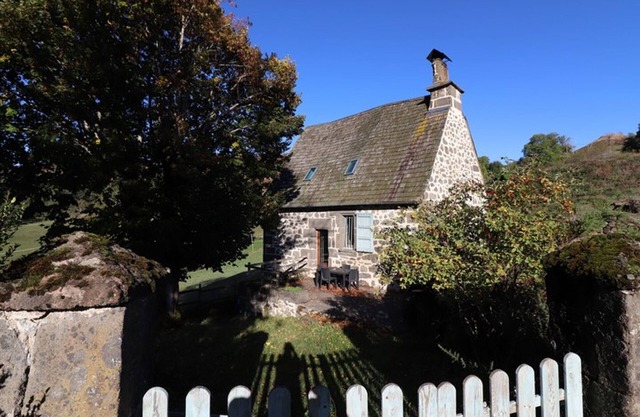 Gite Laroquevieille, 2 bedrooms, 4 persons