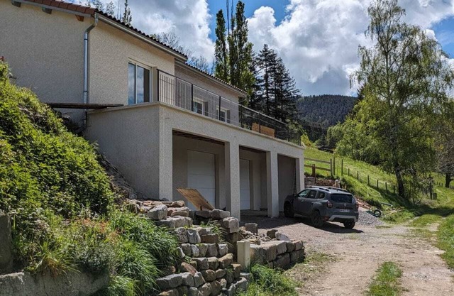 Gite le Bérieux, for 6 people Parc du Pilat 3 bedrooms 1 bathroom
